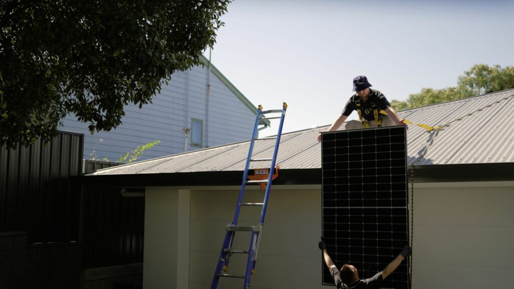 Sustainable Commercial Solar Installs: Smart Adelaide Energy Shift